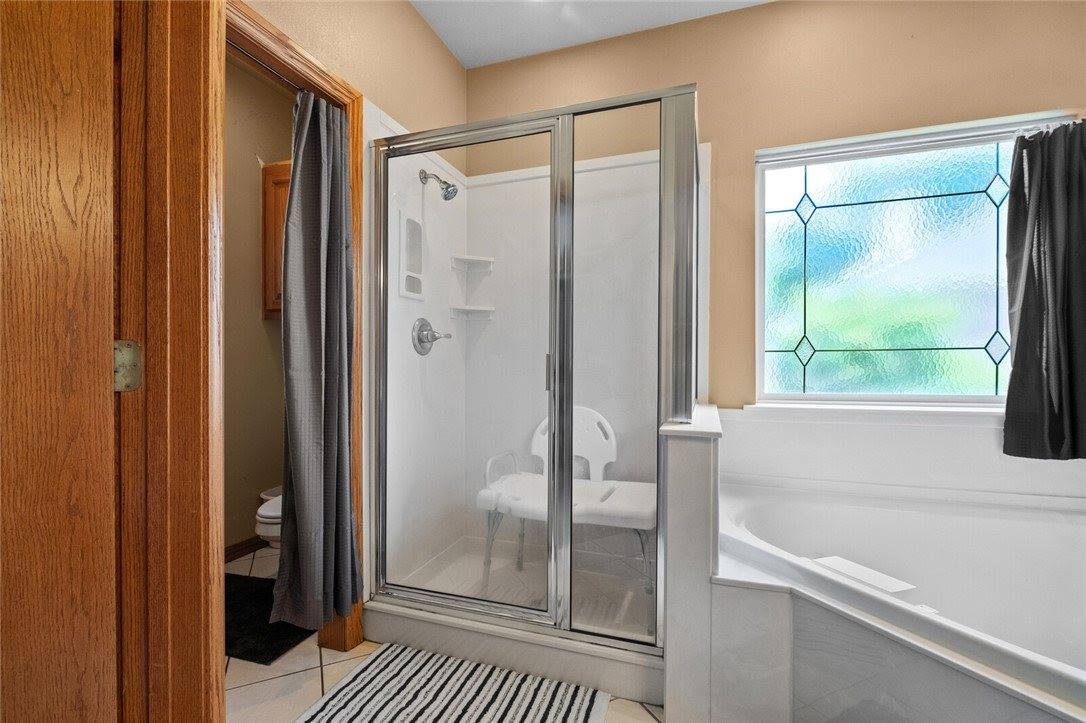 500 Coachlight Drive, Bentonville, AR 72712