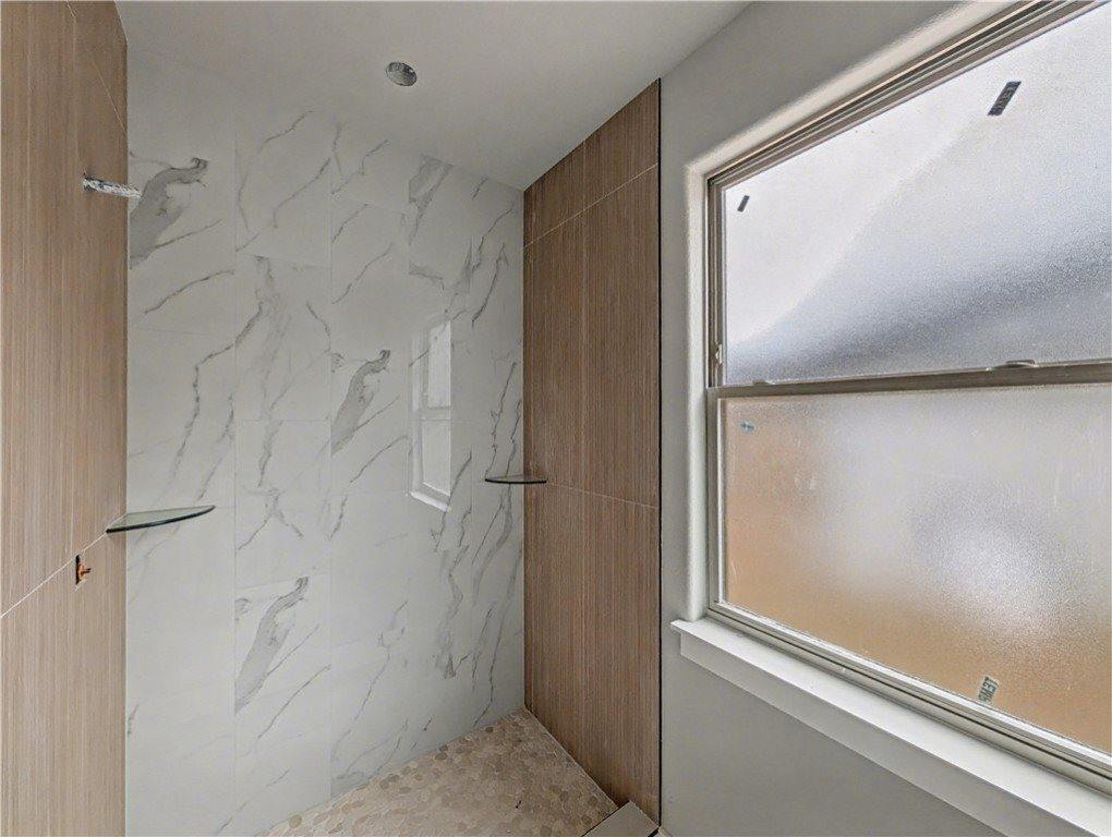 8 Osborne Lane, Bella Vista, AR 72715