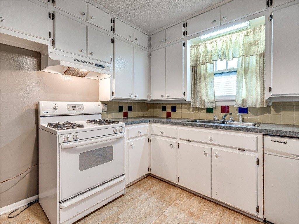 1217 North Market Avenue, Shawnee, OK 74801