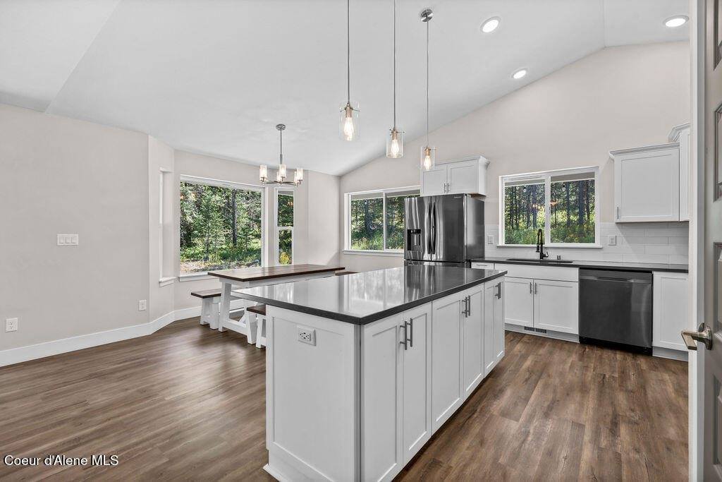 31500 North Tiara Lane, Athol, ID 83801