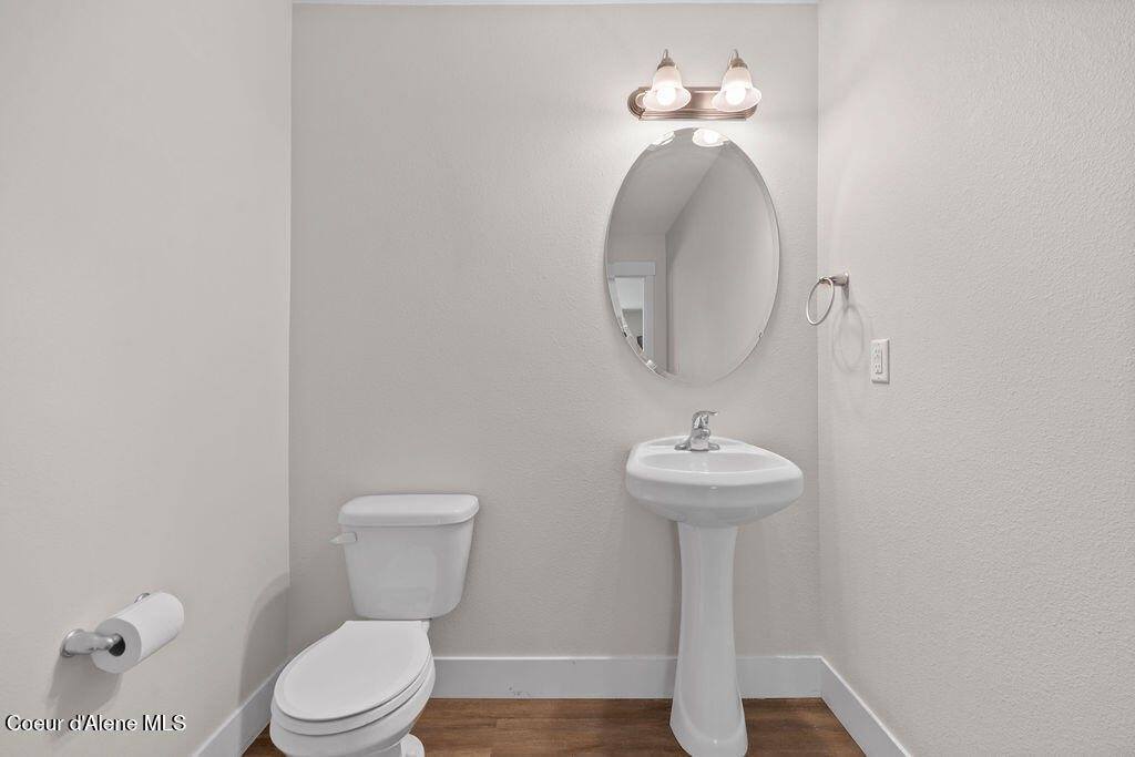 31500 North Tiara Lane, Athol, ID 83801