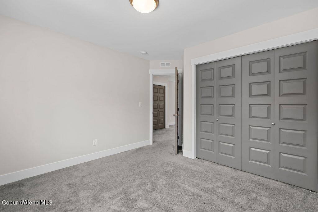 31500 North Tiara Lane, Athol, ID 83801