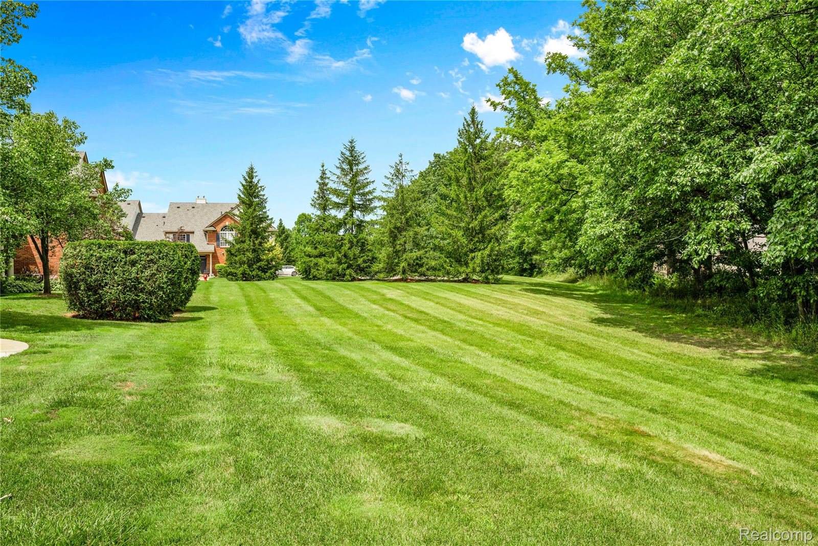 3388 Tremonte Circle North, RochesterCity_Oakland, MI 48306