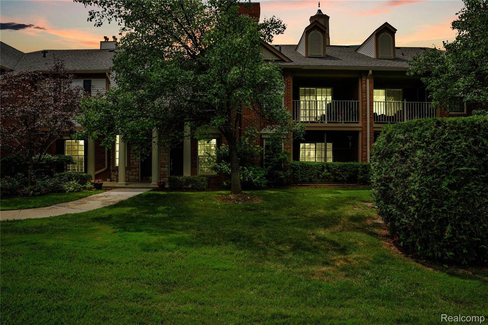 3388 Tremonte Circle North, RochesterCity_Oakland, MI 48306