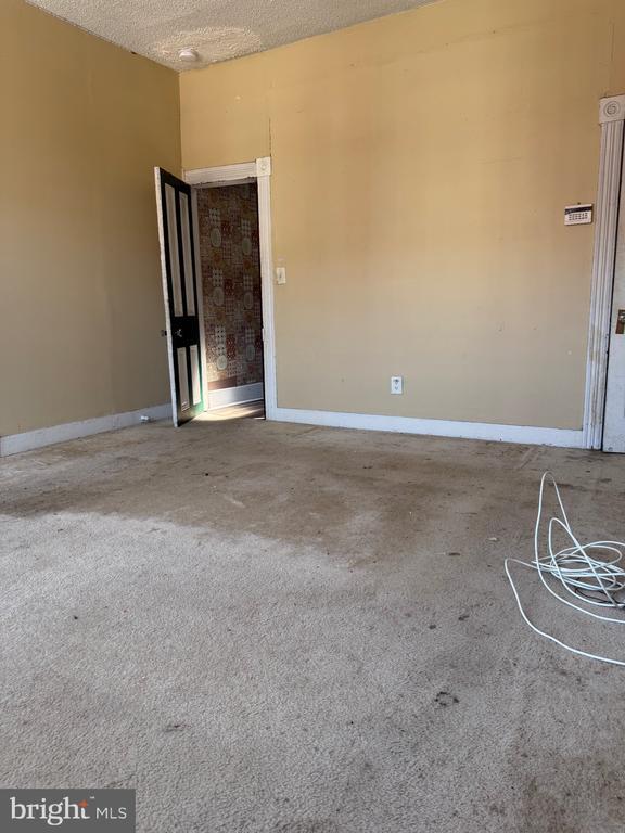 2105 Barclay Street, Baltimore, MD 21218