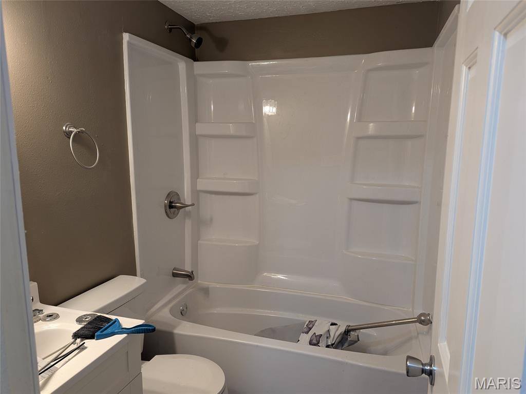 20270 Hwy 28, Dixon, MO 65459