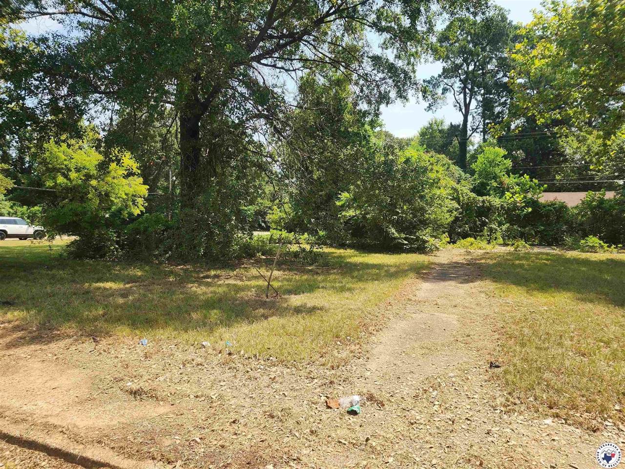 1324 Bowie, Texarkana, TX 75501