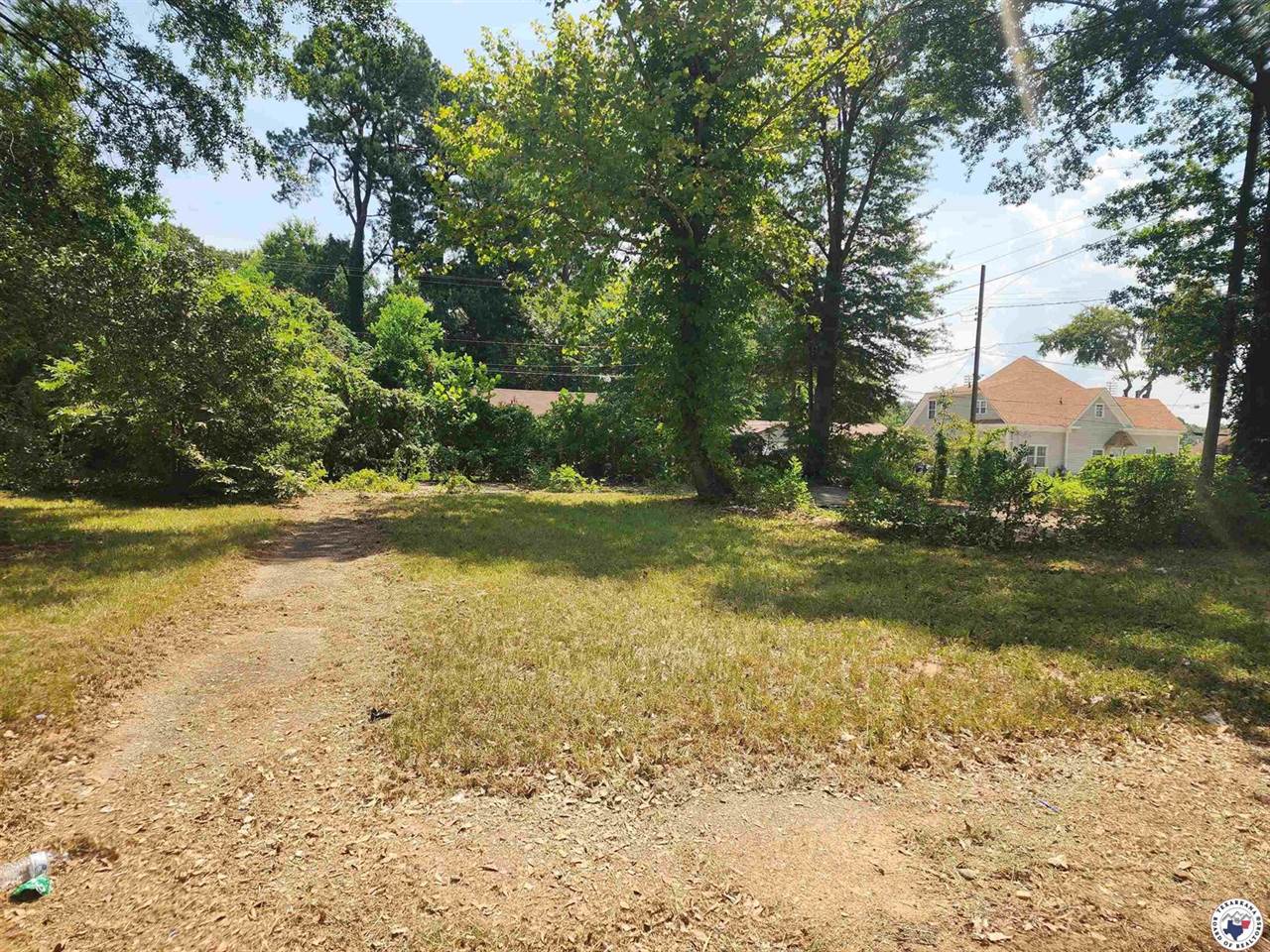 1324 Bowie, Texarkana, TX 75501