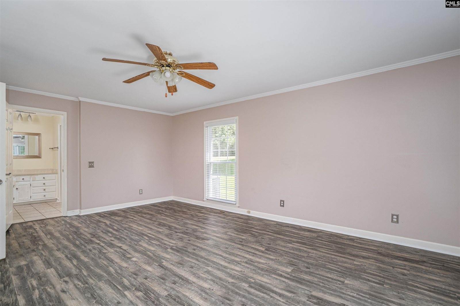 62 Dogwood Acres Trail, Saint Matthews, SC 29135