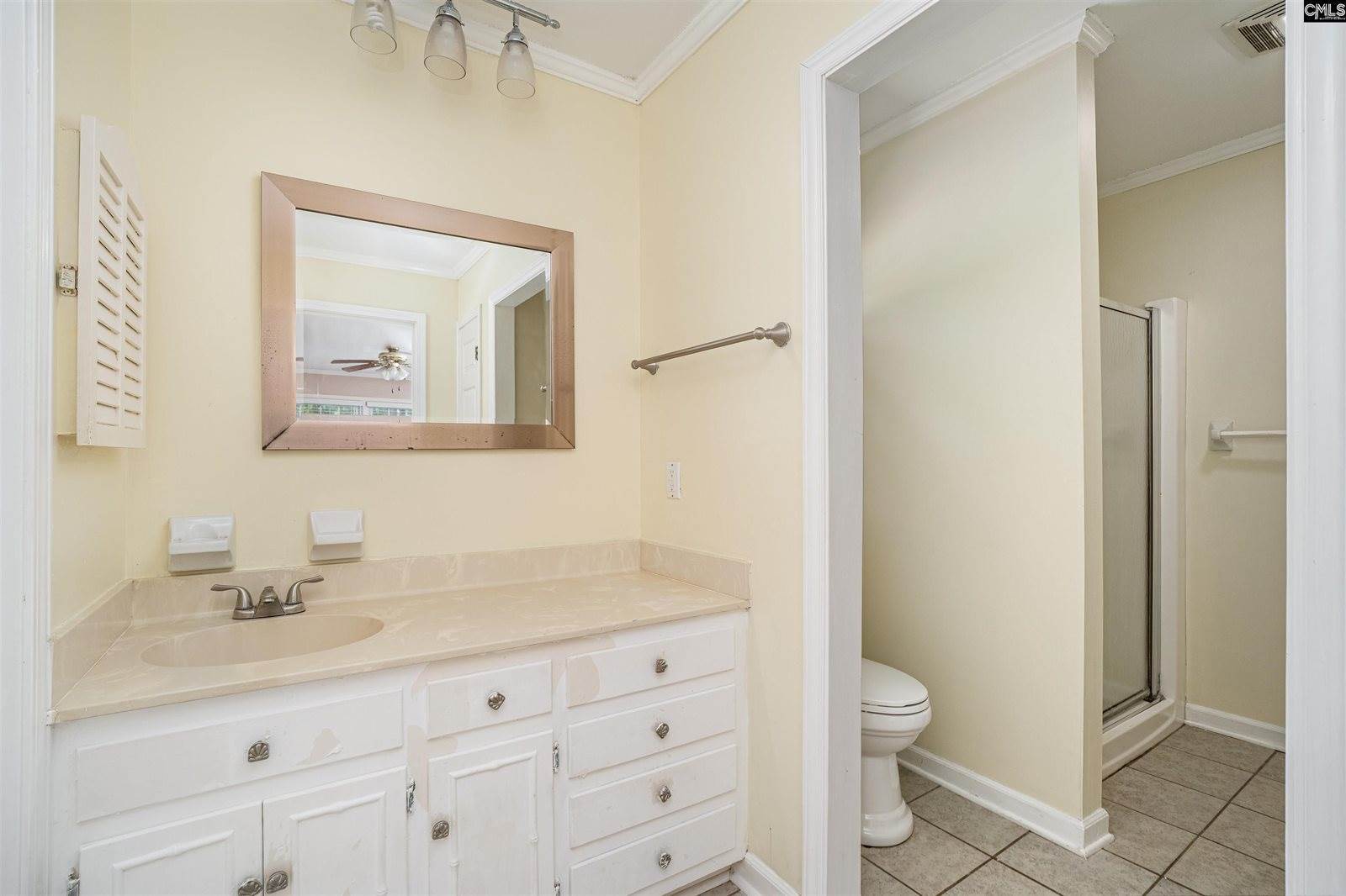 62 Dogwood Acres Trail, Saint Matthews, SC 29135