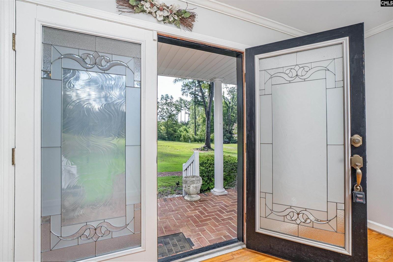 62 Dogwood Acres Trail, Saint Matthews, SC 29135