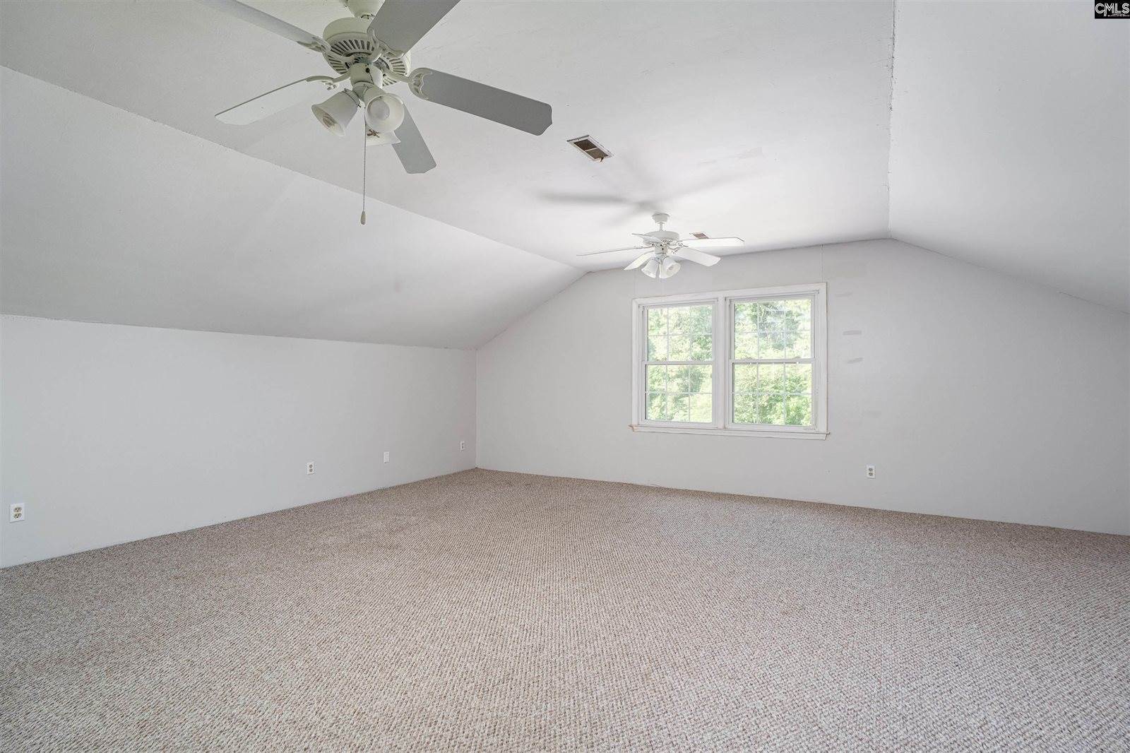 62 Dogwood Acres Trail, Saint Matthews, SC 29135