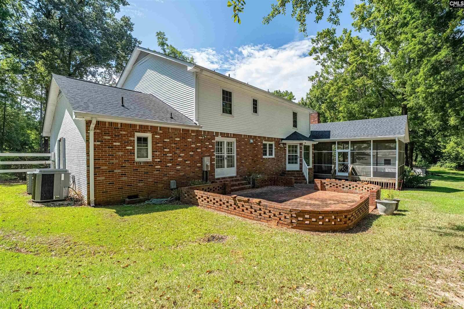 62 Dogwood Acres Trail, Saint Matthews, SC 29135