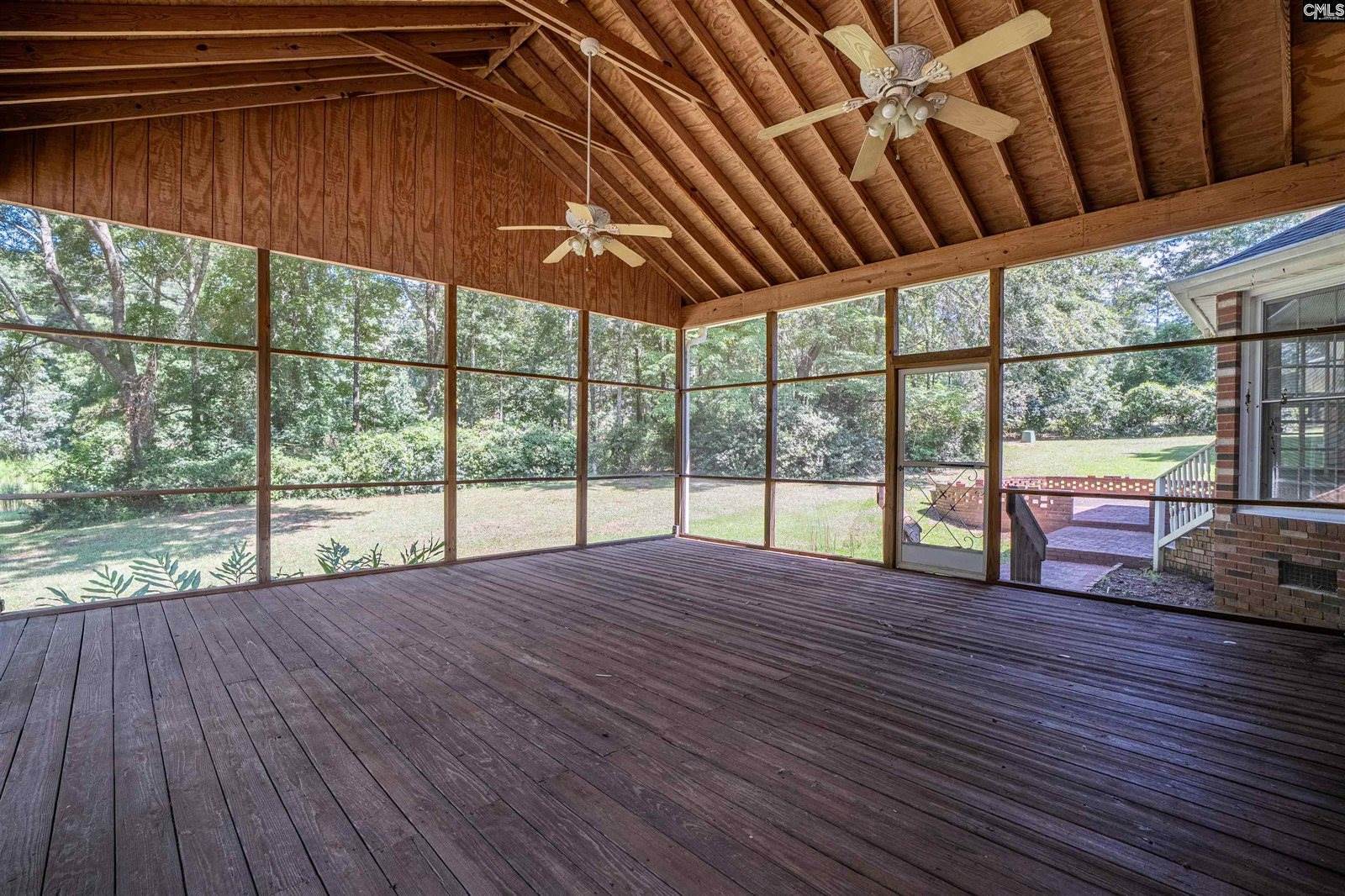 62 Dogwood Acres Trail, Saint Matthews, SC 29135