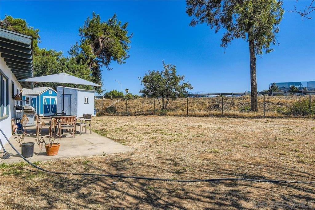 992 Ednabelle Ct, El Cajon, CA 92021