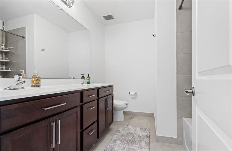 4350 Veleiros Ave, Deerfield Beach, FL 33064