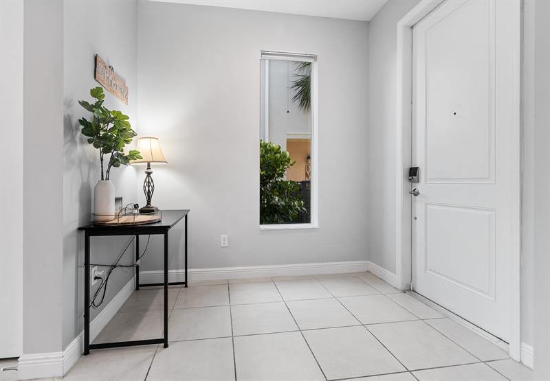 4350 Veleiros Ave, Deerfield Beach, FL 33064