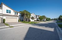 4350 Veleiros Ave, Deerfield Beach, FL 33064