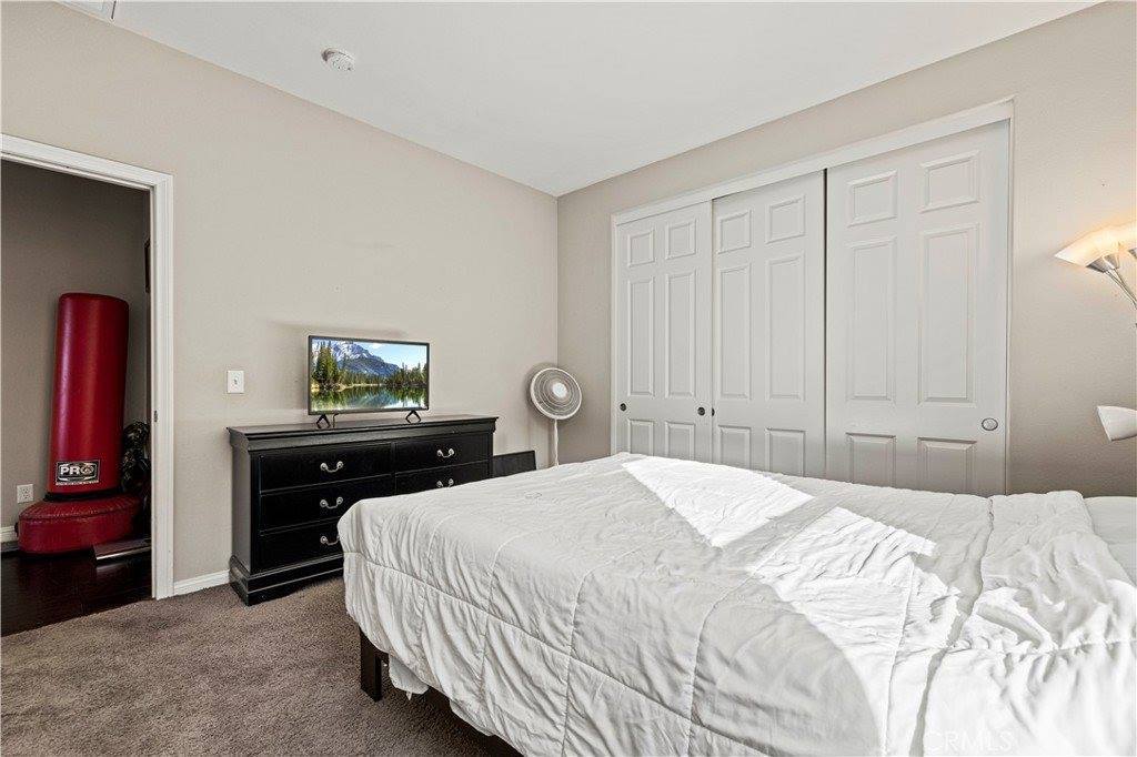 20556 Suzie Lane, Saugus, CA 91350