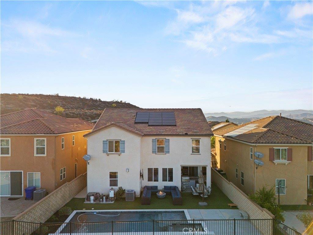 20556 Suzie Lane, Saugus, CA 91350