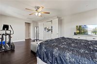 20556 Suzie Lane, Saugus, CA 91350