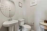 20556 Suzie Lane, Saugus, CA 91350