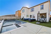 20556 Suzie Lane, Saugus, CA 91350