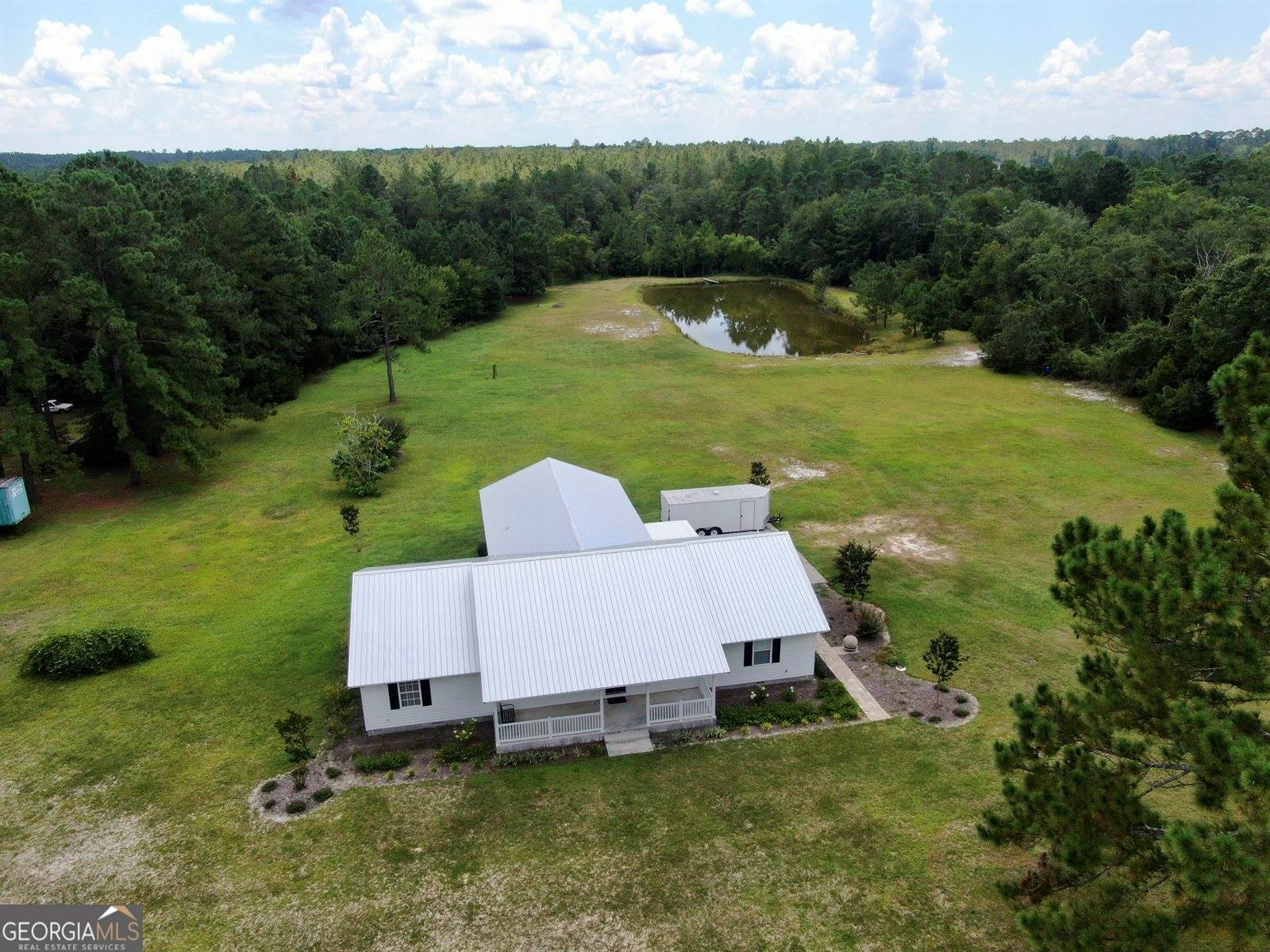 4525 Oakview Road, Waycross, GA 31503