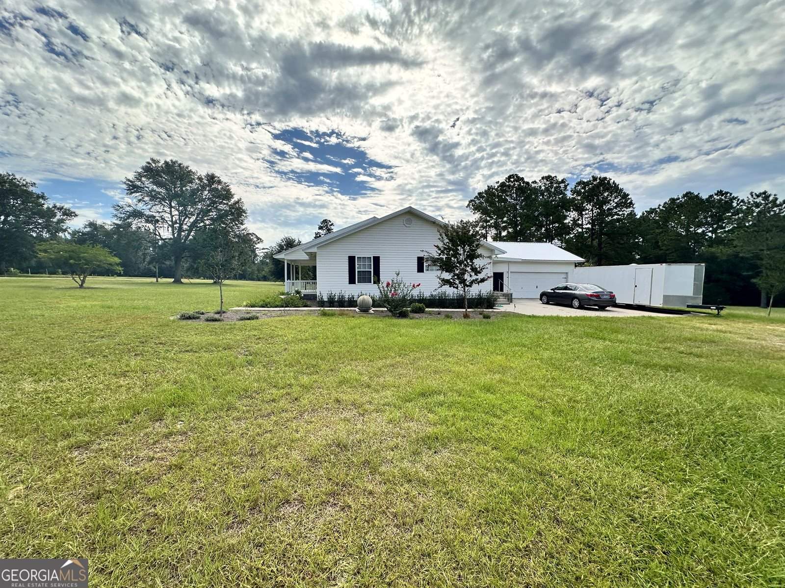 4525 Oakview Road, Waycross, GA 31503
