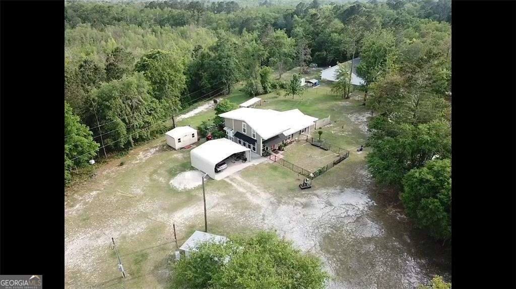 7461 Blue Lake Circle, Blackshear, GA 31516