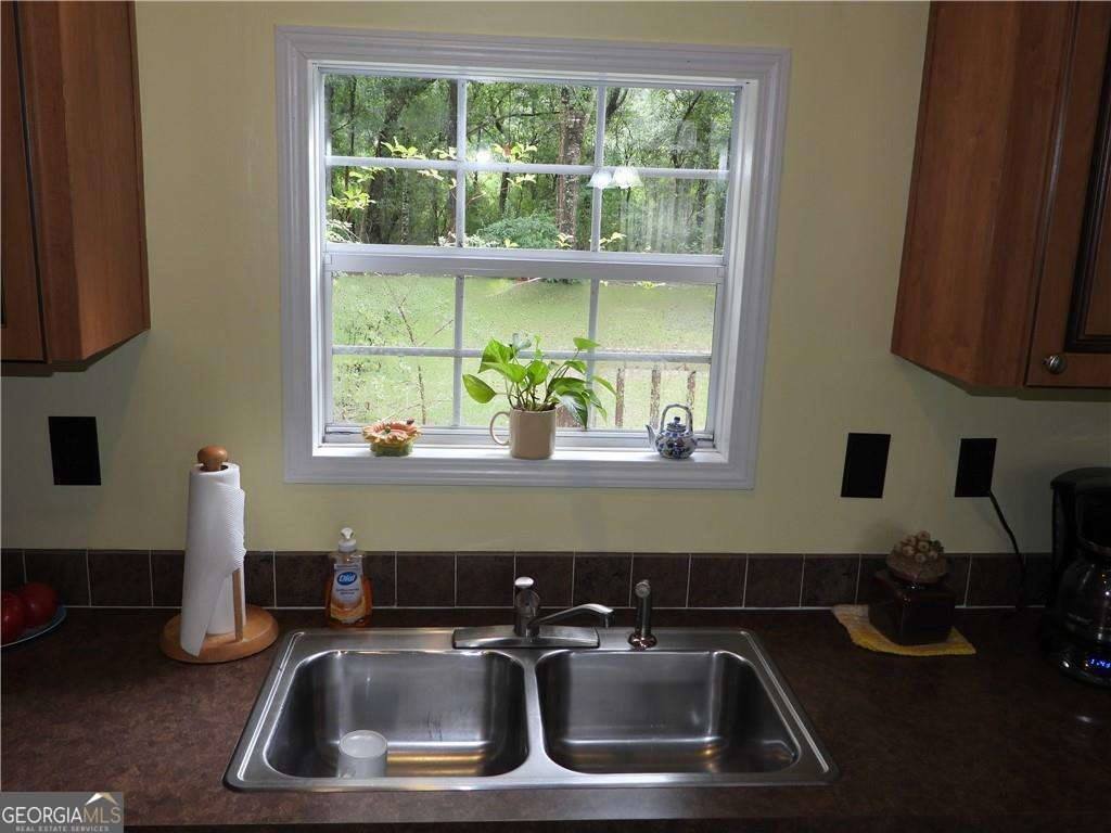 57 Lynn Holly Drive, Hoboken, GA 31542