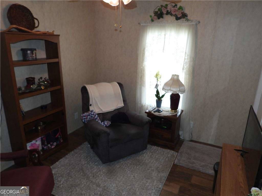 57 Lynn Holly Drive, Hoboken, GA 31542