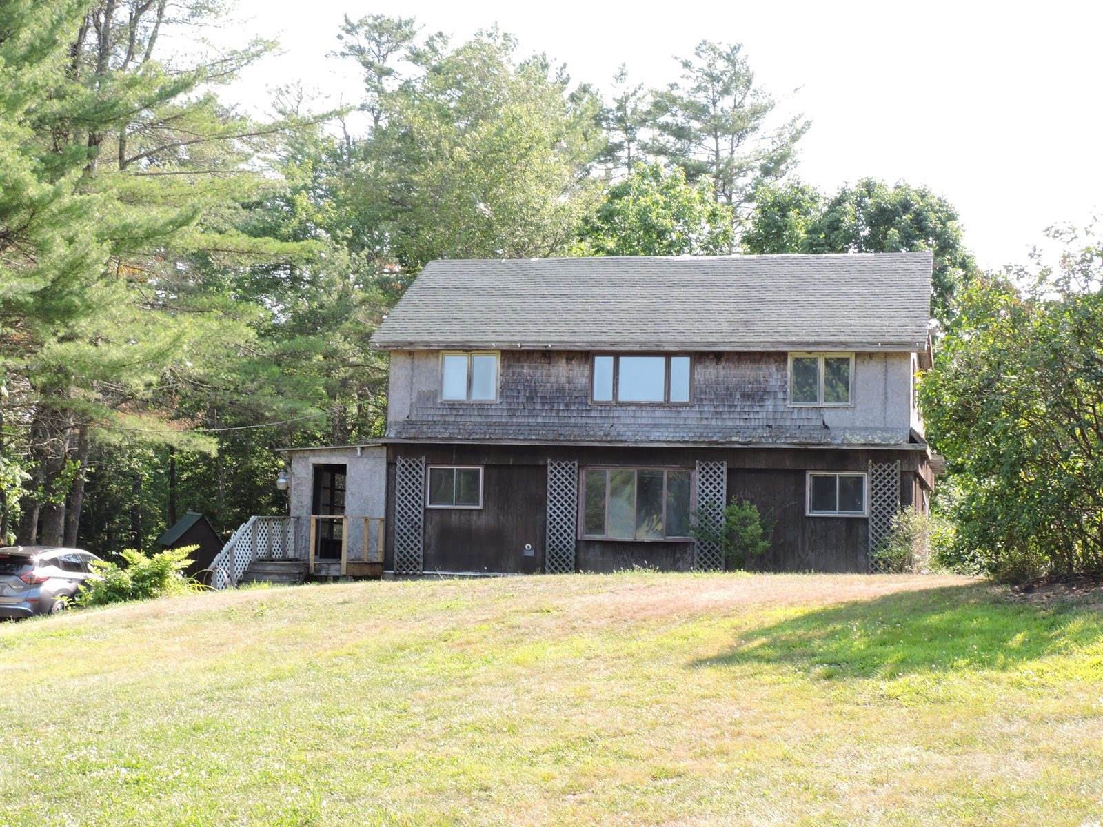 377 South Hunts Meadow Road, Whitefield, ME 04353