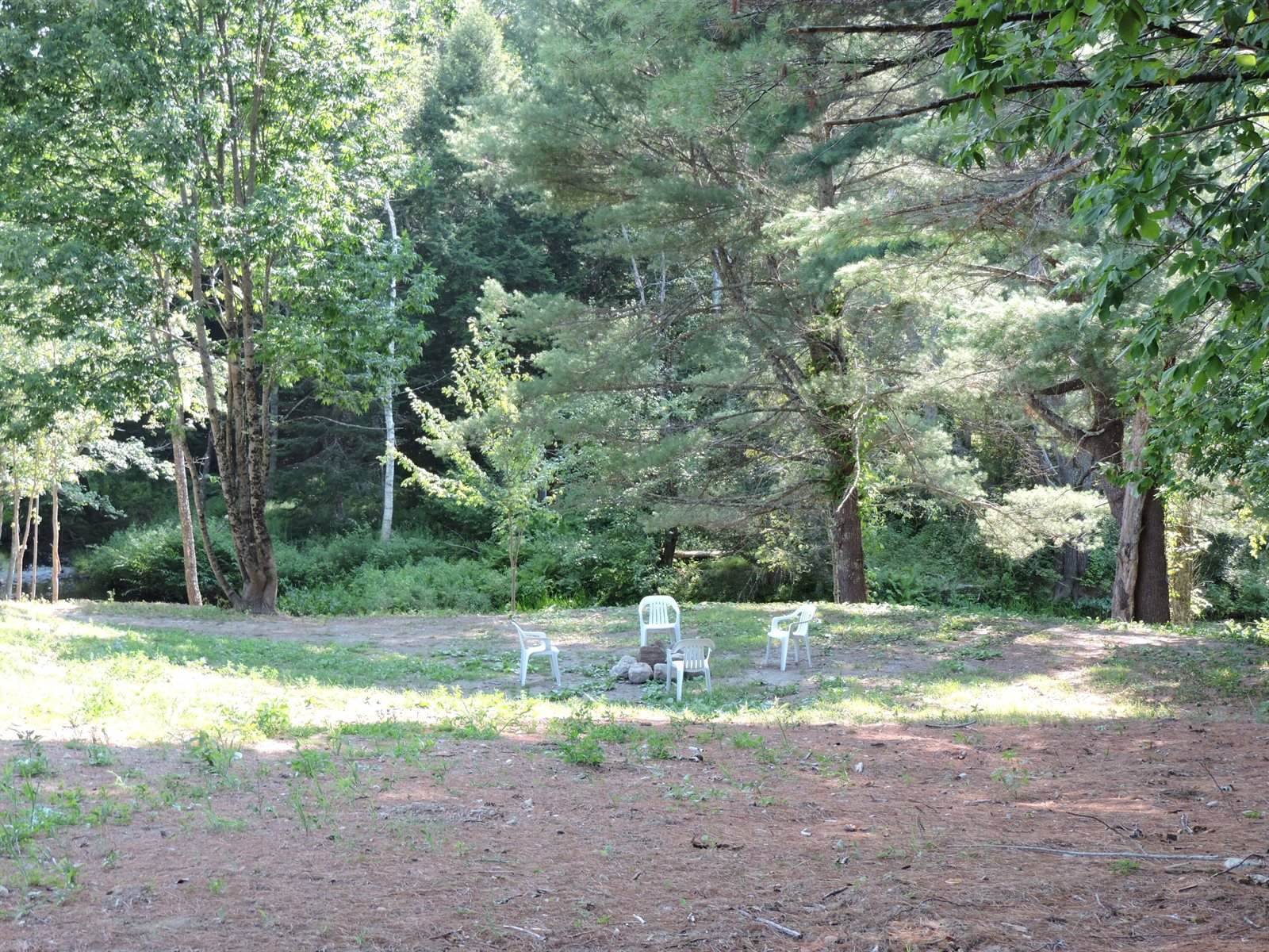 377 South Hunts Meadow Road, Whitefield, ME 04353