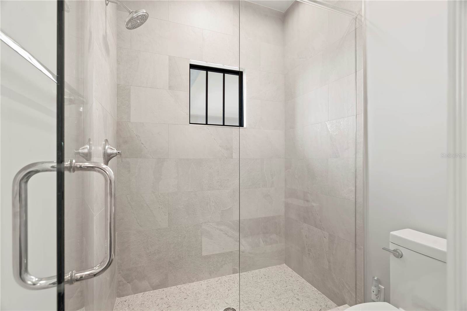 7949 2ND Avenue South, Saint Petersburg, FL 33707