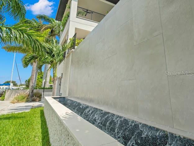 7949 2ND Avenue South, Saint Petersburg, FL 33707