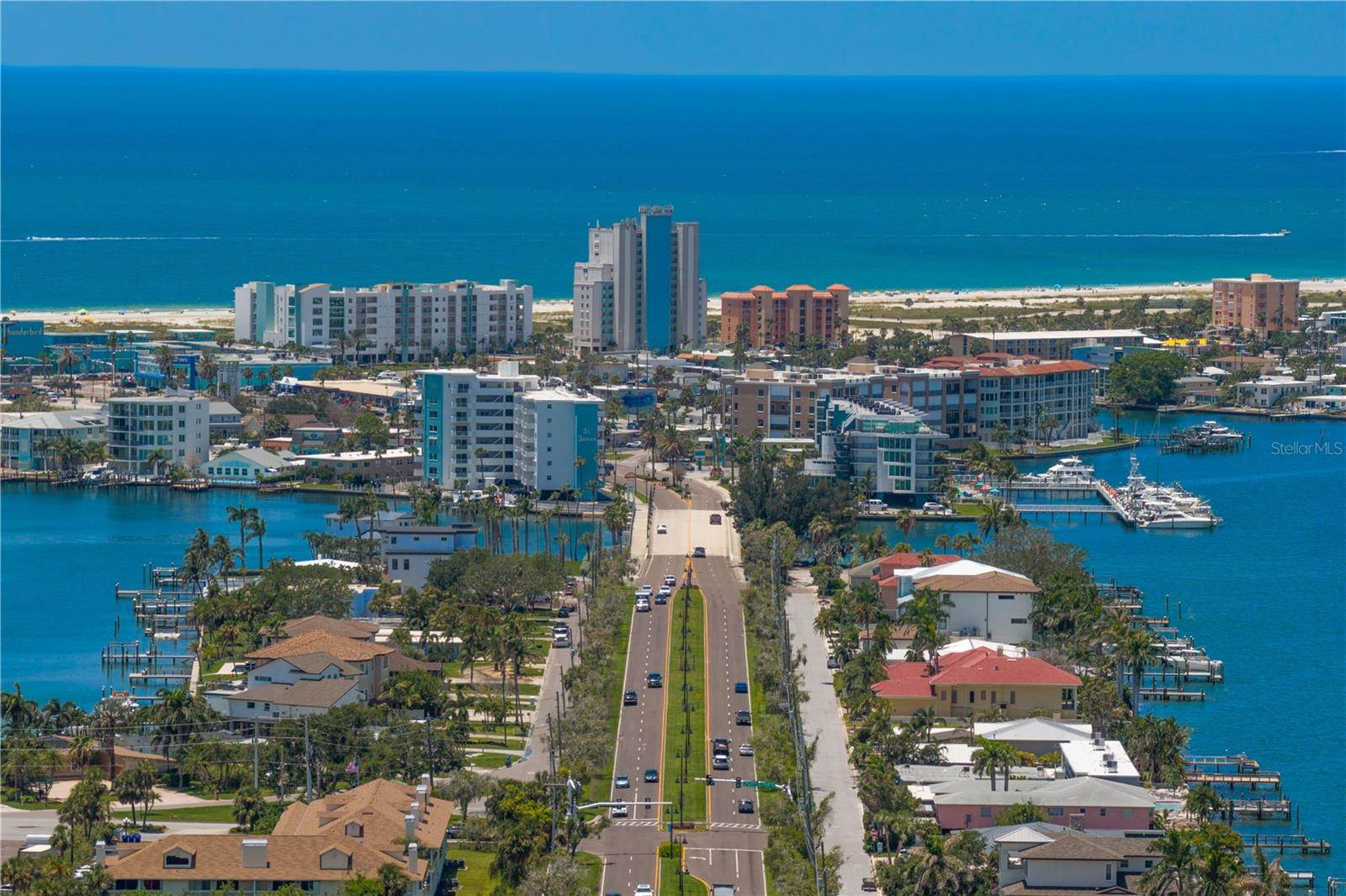 7949 2ND Avenue South, Saint Petersburg, FL 33707