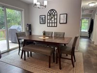 13 Merritt Drive, Orono, ME 04473