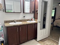 13 Merritt Drive, Orono, ME 04473