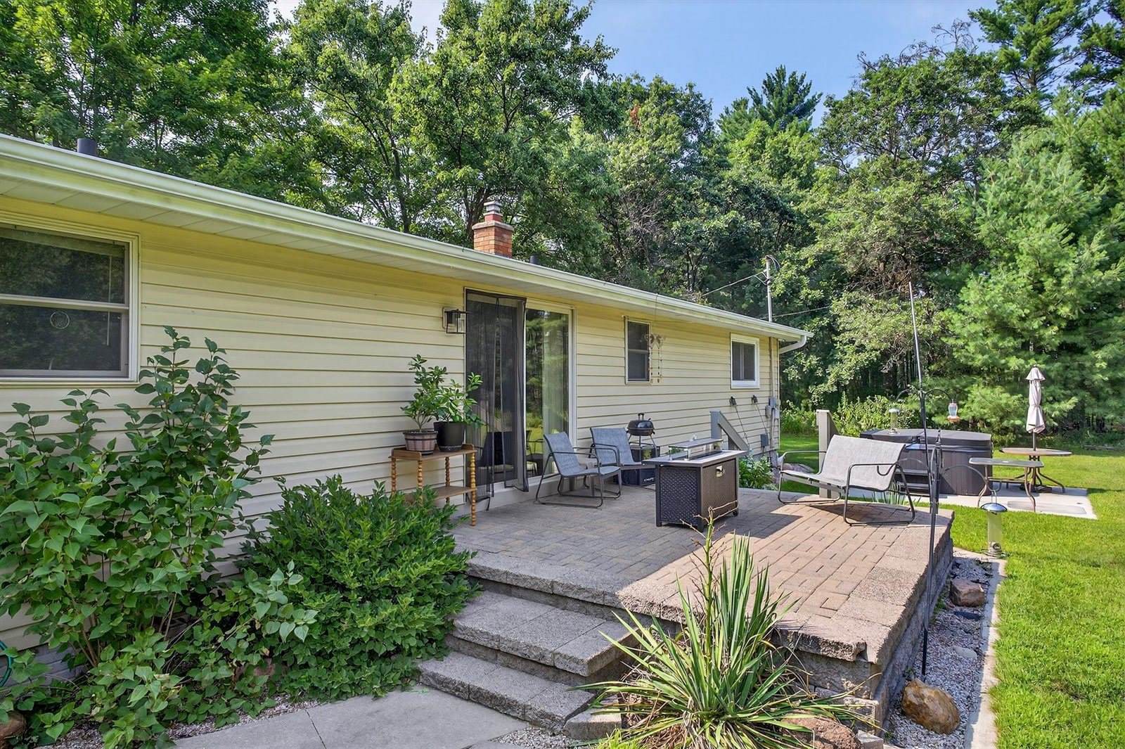 6011 48th Street South, Wisconsin Rapids, WI 54494