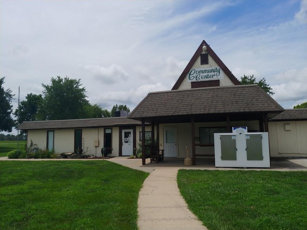 6 Misty Lane, La Cygne, KS 66040