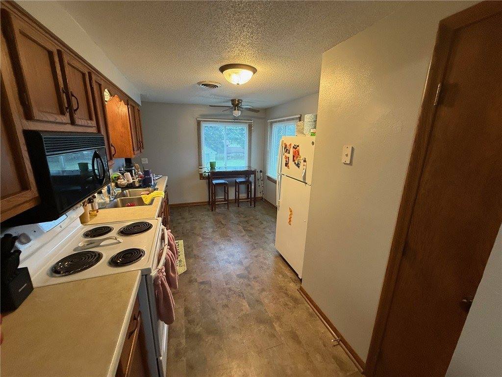 18881 Dewey Street, Whitehall, WI 54773