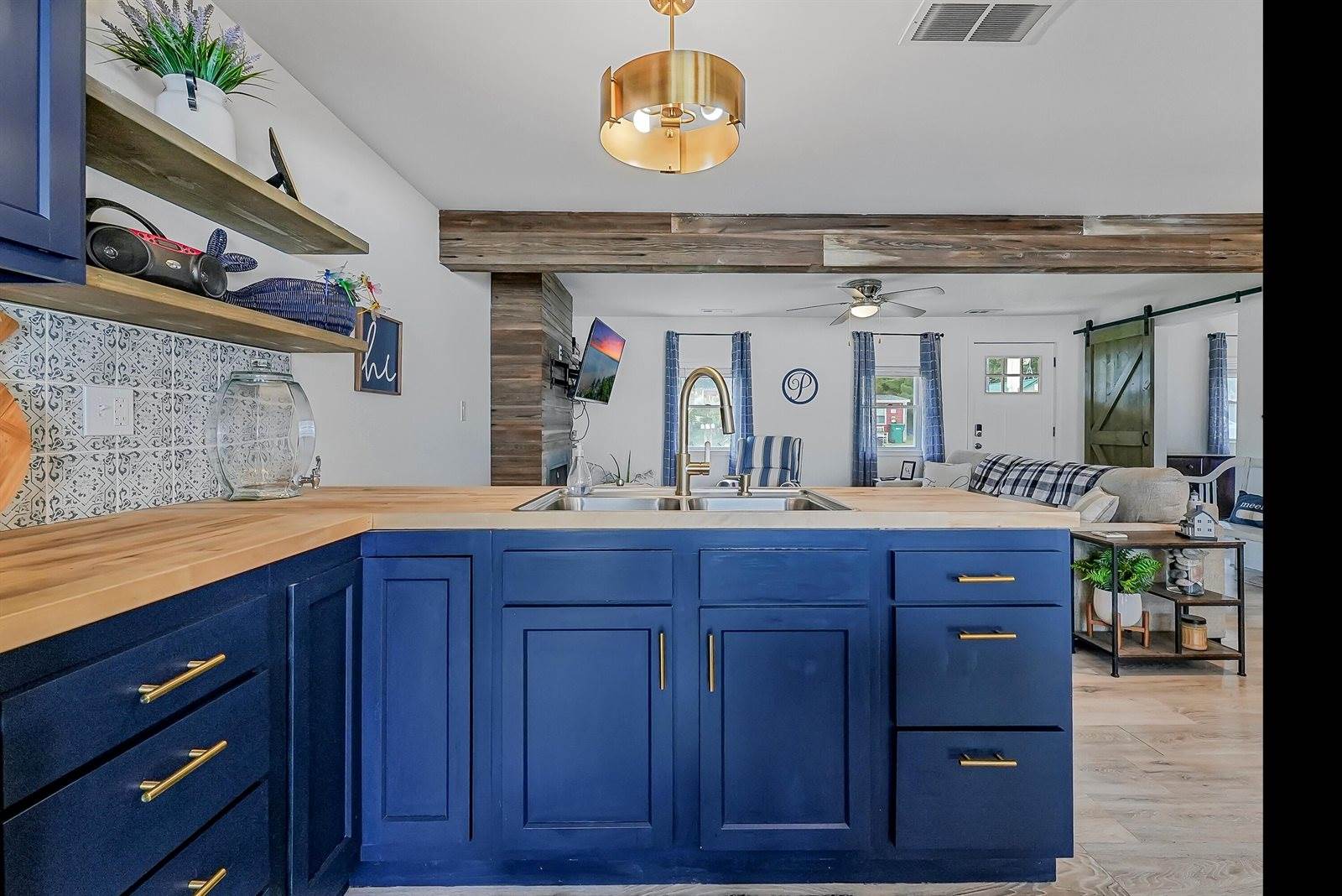 321 Devonshire Drive, Prudenville, MI 48651