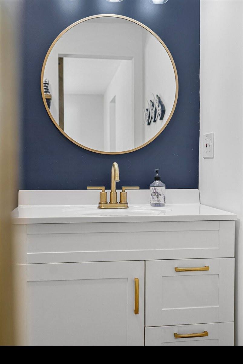 321 Devonshire Drive, Prudenville, MI 48651