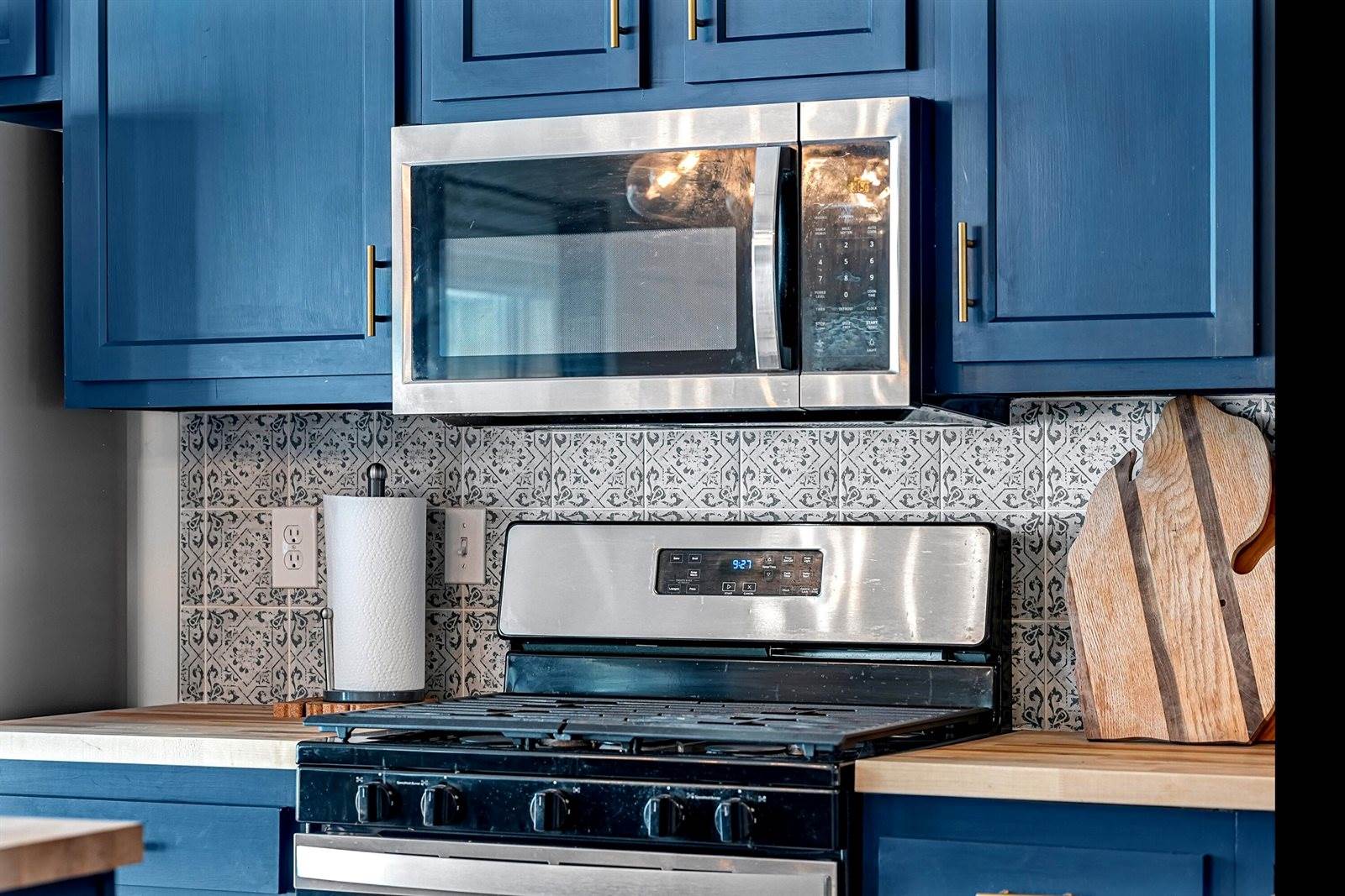 321 Devonshire Drive, Prudenville, MI 48651