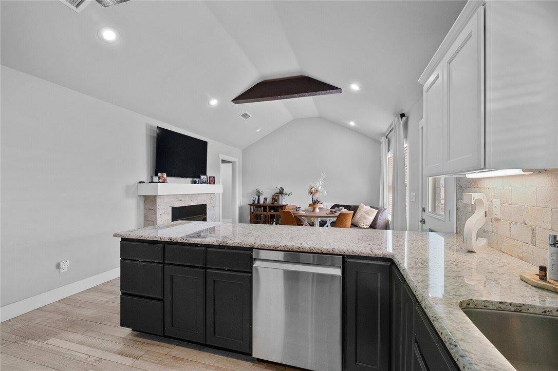 1660 Sunrise Circle, Centerton, AR 72719