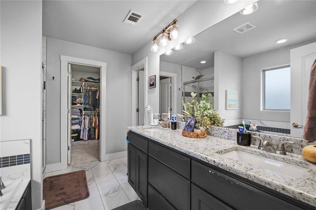 1660 Sunrise Circle, Centerton, AR 72719