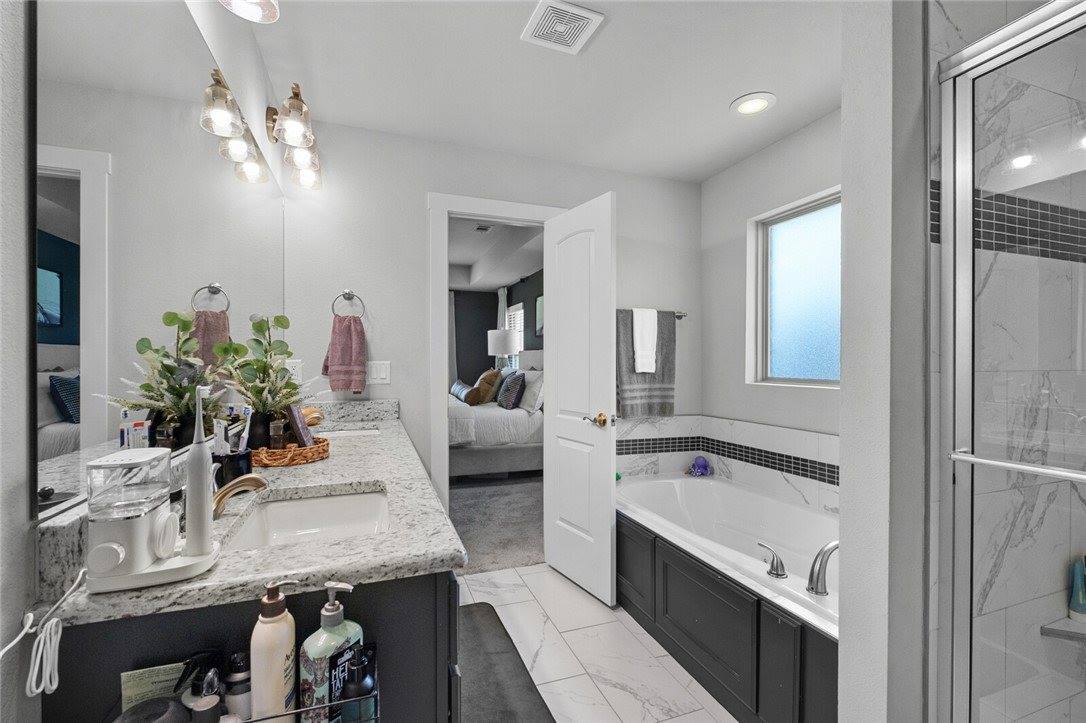 1660 Sunrise Circle, Centerton, AR 72719