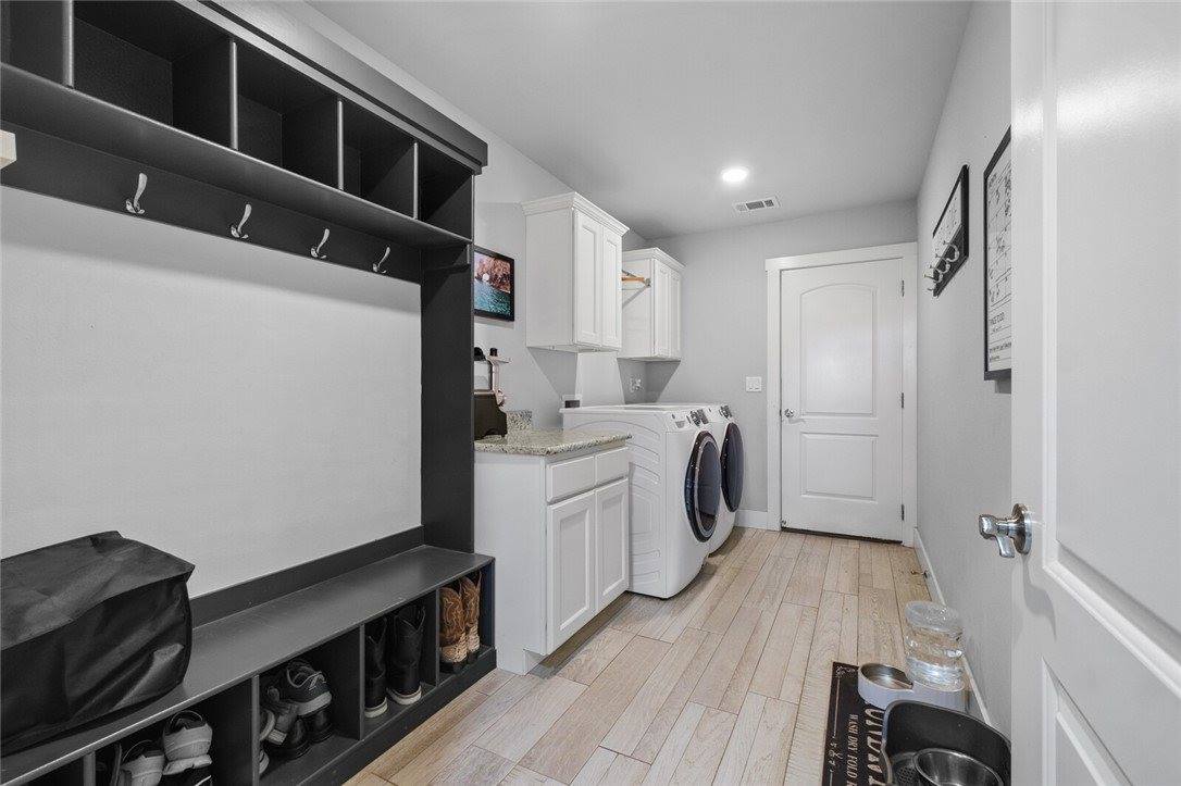 1660 Sunrise Circle, Centerton, AR 72719