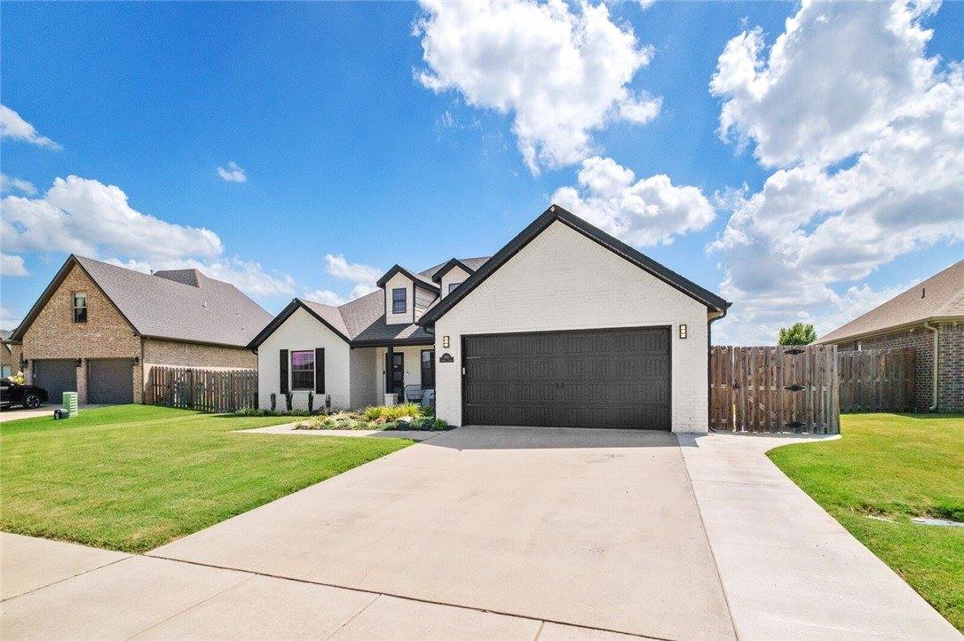 1660 Sunrise Circle, Centerton, AR 72719